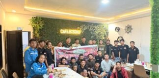 Keluarga Besar Serikat Pekerja Tolaki Lingkar Tambang (SP-TLT) Gelar Aksi Berbagi Takjil di Desa Pariama, Kecamatan Langgikima